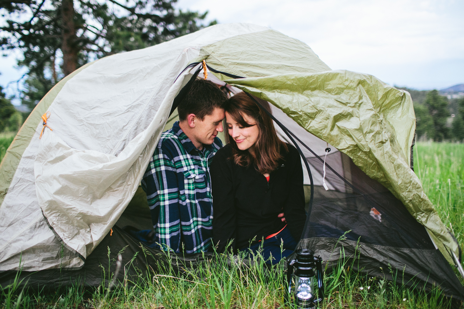 colorado camping engagement session