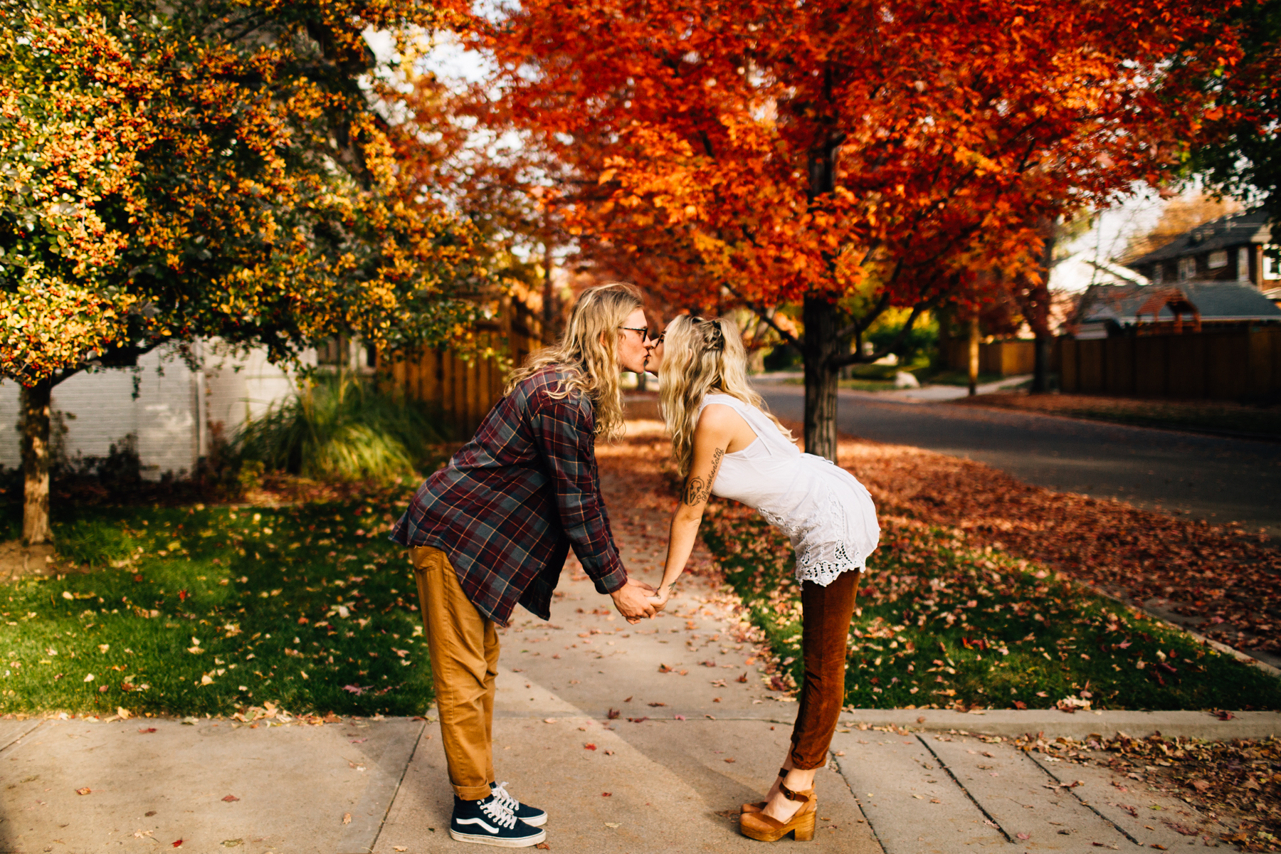  Wash-park-engagement-session-fall-engagment-session-denver-engagement-session-denver-wedding-photographer-denver-elopement-photographer-RINO-wedding